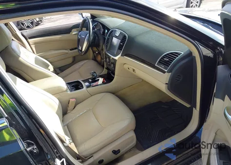 2013 Chrysler 300 Motown из США, поврежденный, VIN 2C3CCAAG6DH508386